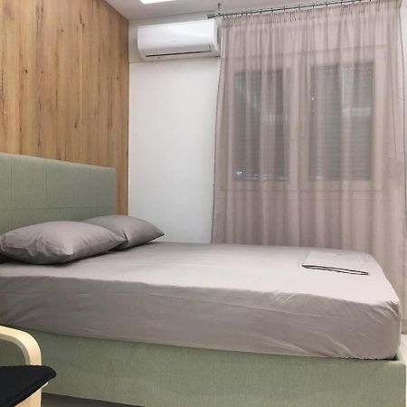 Luxury Ipoga Apartment Атина Екстериор снимка
