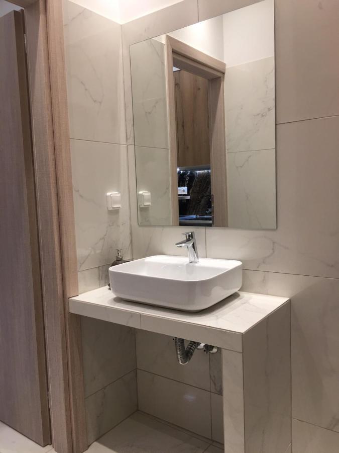 Luxury Ipoga Apartment Атина Екстериор снимка